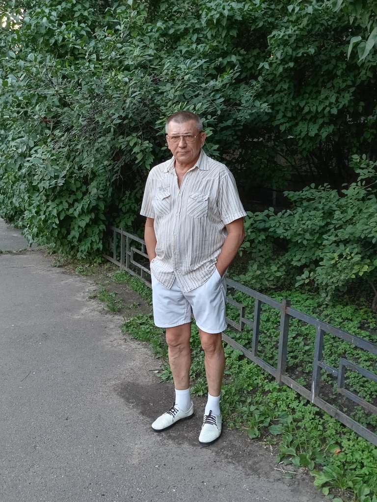 Александр