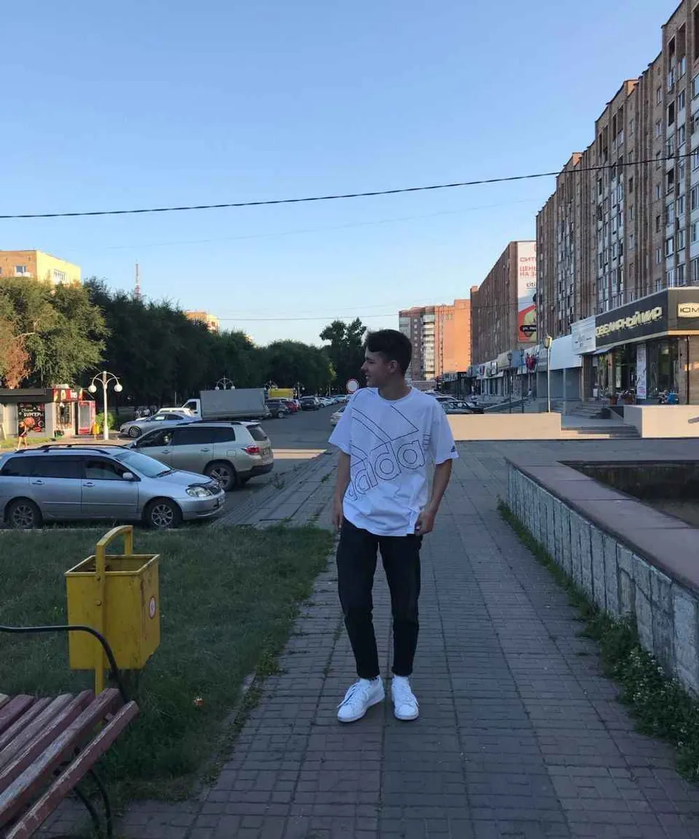 Андрей