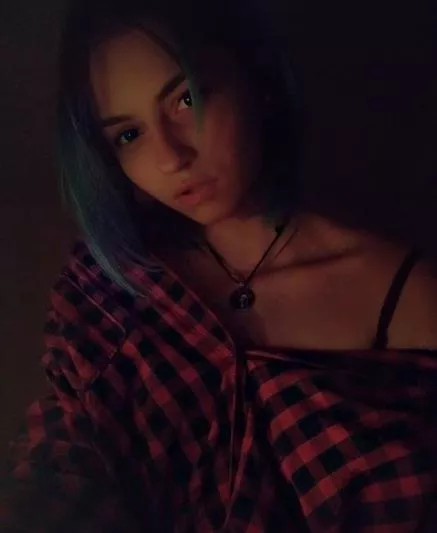 Аня