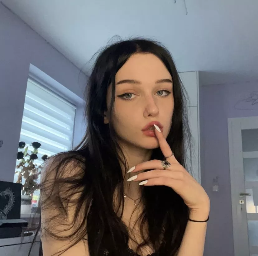 Ева