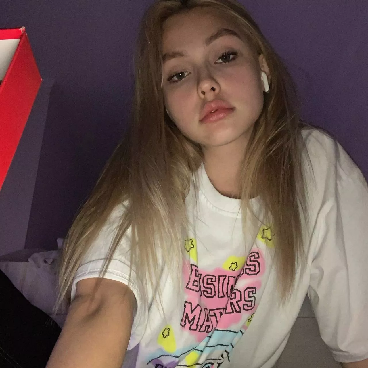 Юля