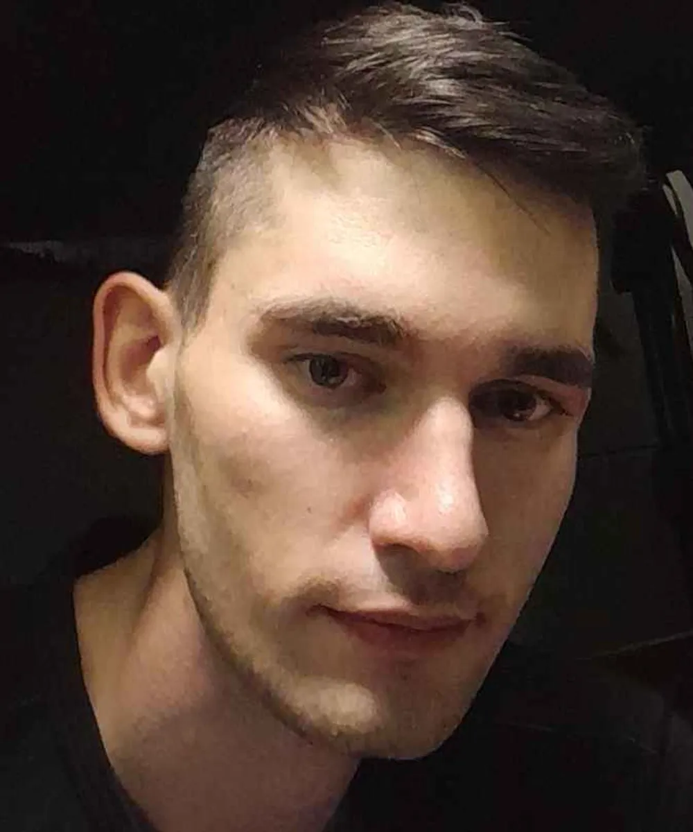 Максим