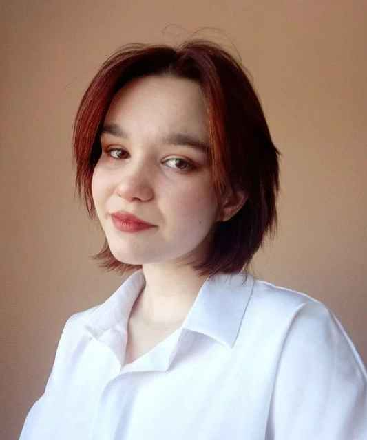 Полина